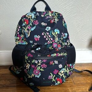 Vera Bradley Day tripper Bagpack